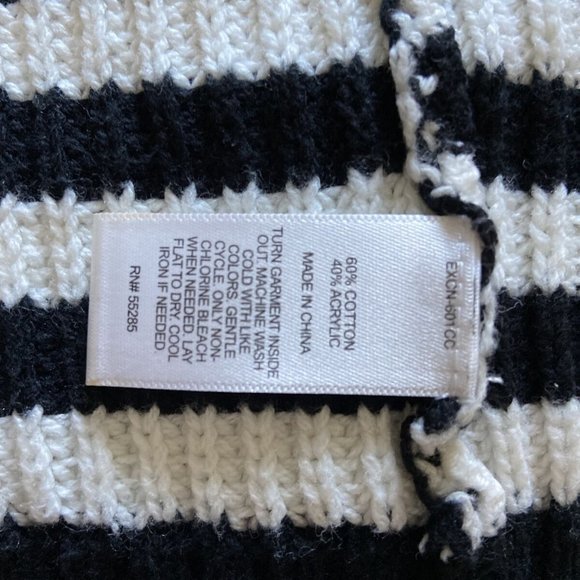 Express shaker knit pocket cover-up Jacket Sweater Cardigan size M - Picture 3 of 7